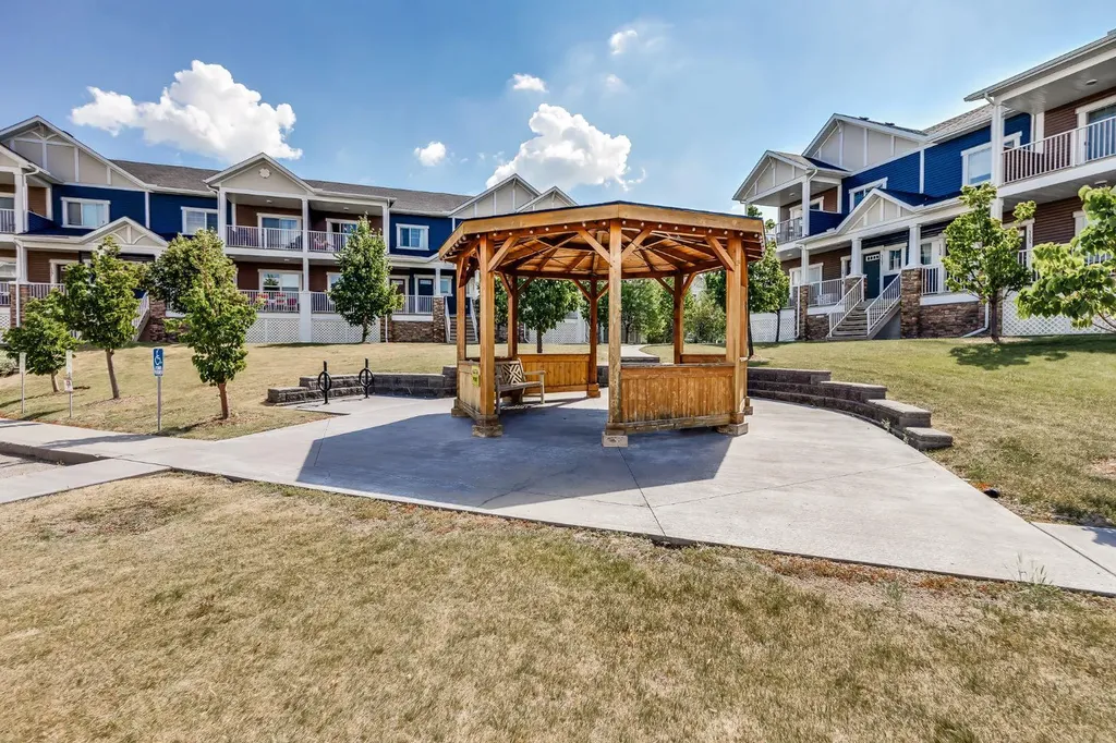 1225 Kings Heights Way SE Airdrie AB T4A 0T7