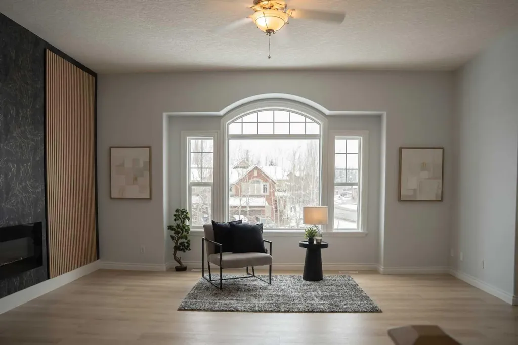 3 Strathridge Bay SW Calgary AB T3H4S1