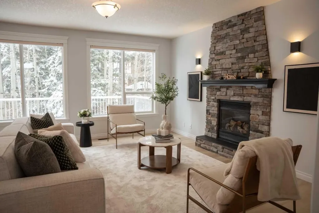 3 Strathridge Bay SW Calgary AB T3H4S1