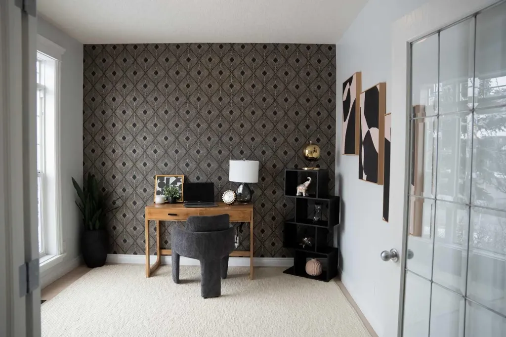 3 Strathridge Bay SW Calgary AB T3H4S1