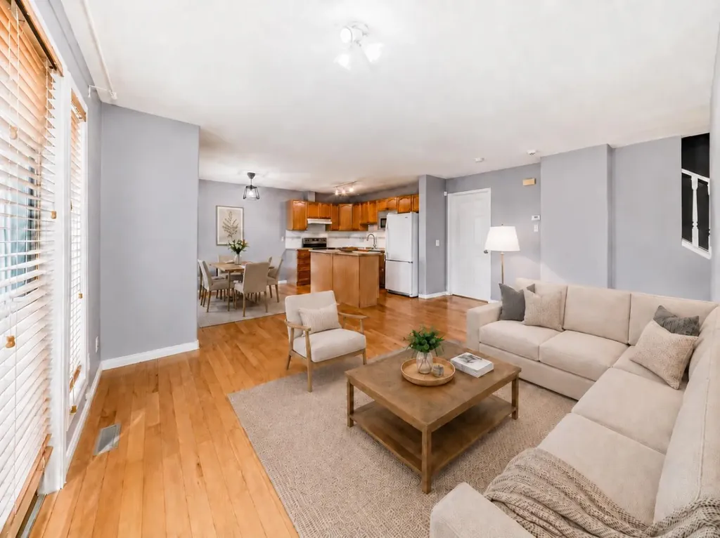 156 Simcoe Place SW Calgary AB T3H 0X7