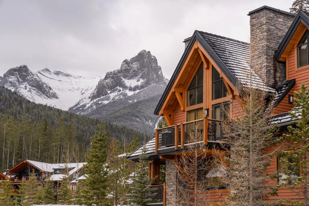 101B Stewart Creek Landing Canmore AB T1W 0E3