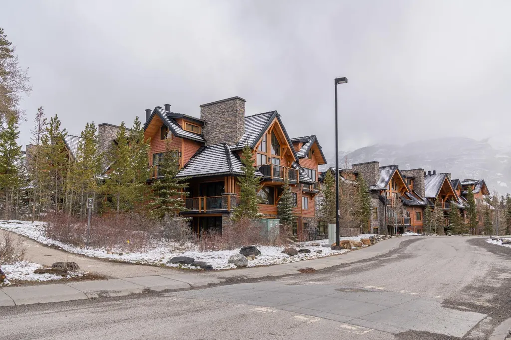 101B Stewart Creek Landing Canmore AB T1W 0E3