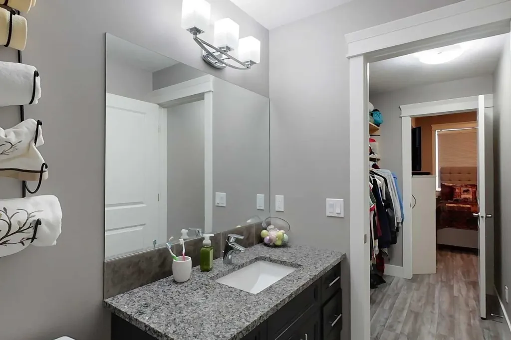 605 6 Avenue SE Slave Lake AB T0G 2A3