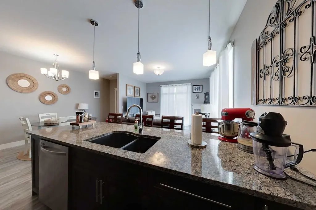 605 6 Avenue SE Slave Lake AB T0G 2A3