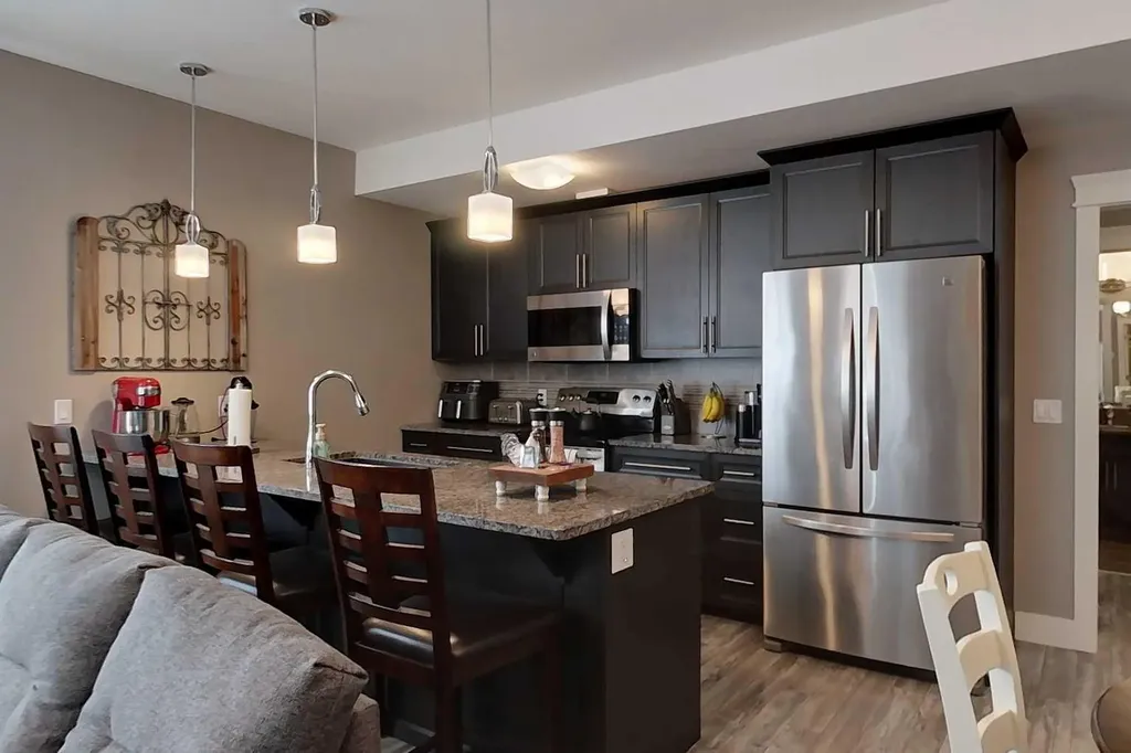 605 6 Avenue SE Slave Lake AB T0G 2A3