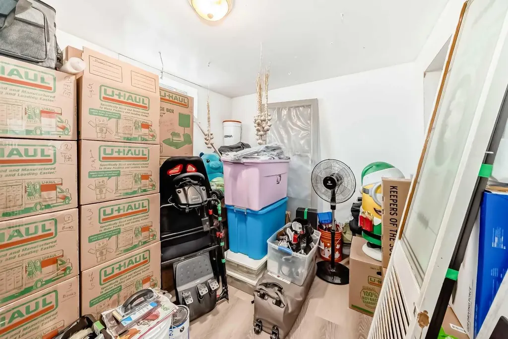 1308 Pensacola Way SE Calgary AB T2A 2H2