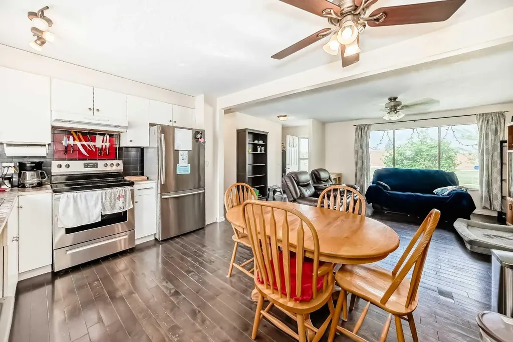 1308 Pensacola Way SE Calgary AB T2A 2H2
