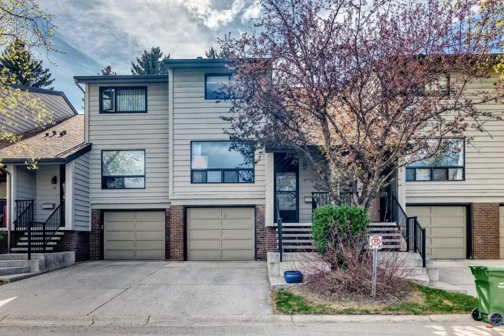 3302 50 Street NW Calgary AB T3A2C6