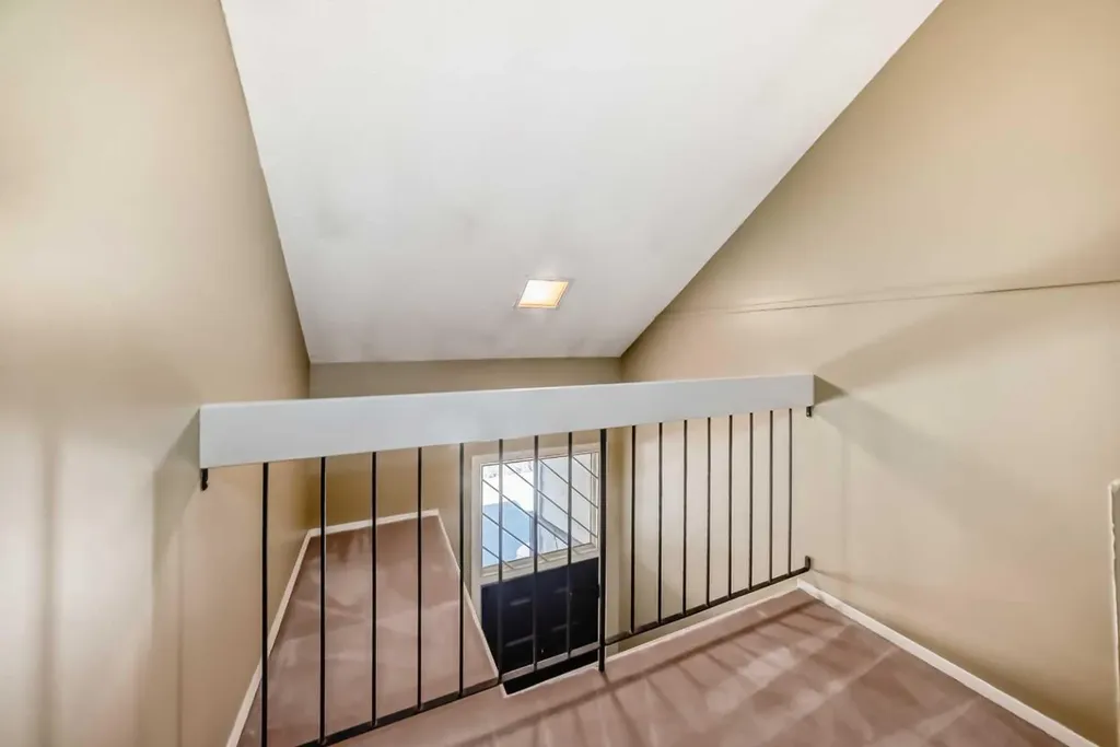 3302 50 Street NW Calgary AB T3A2C6