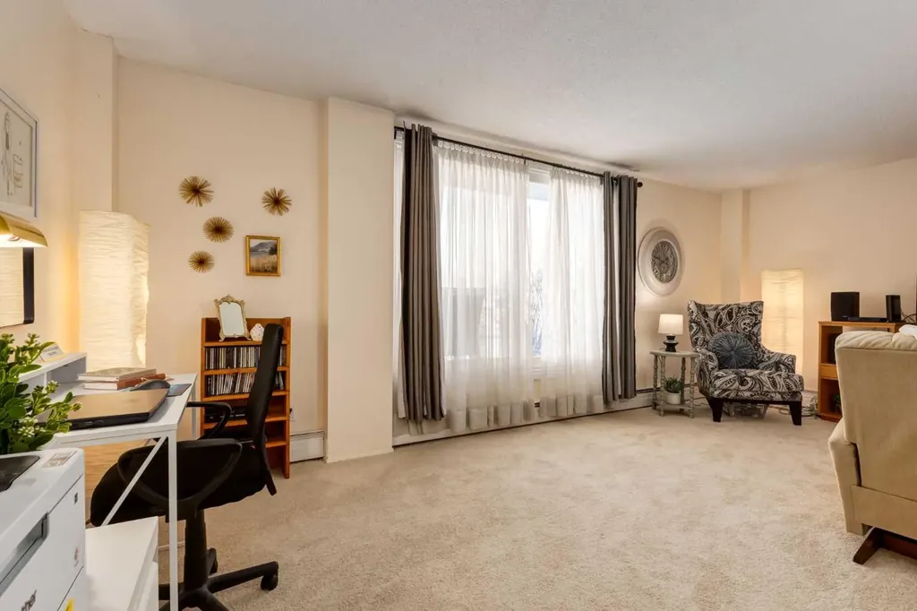 315 Heritage Drive SE Calgary AB T2H 1N2