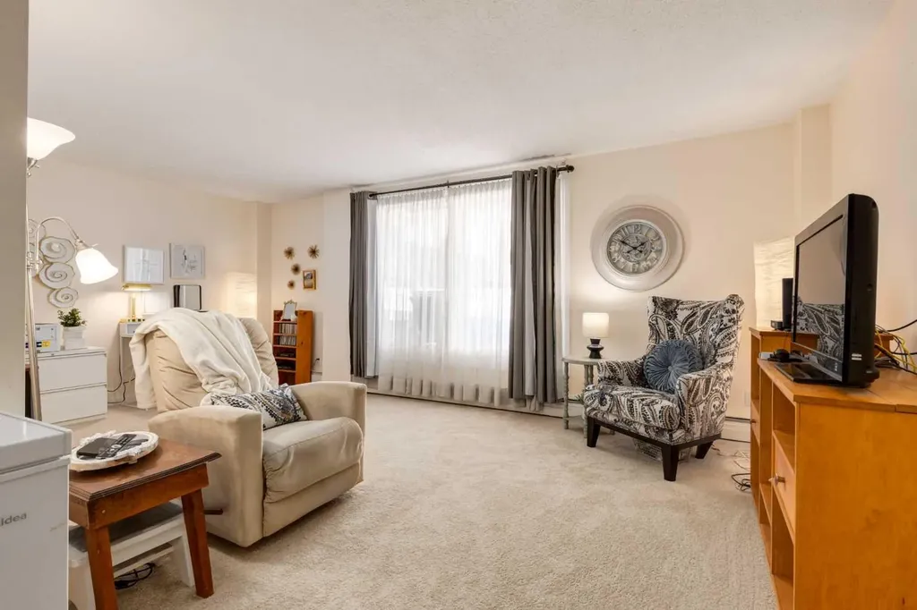315 Heritage Drive SE Calgary AB T2H 1N2