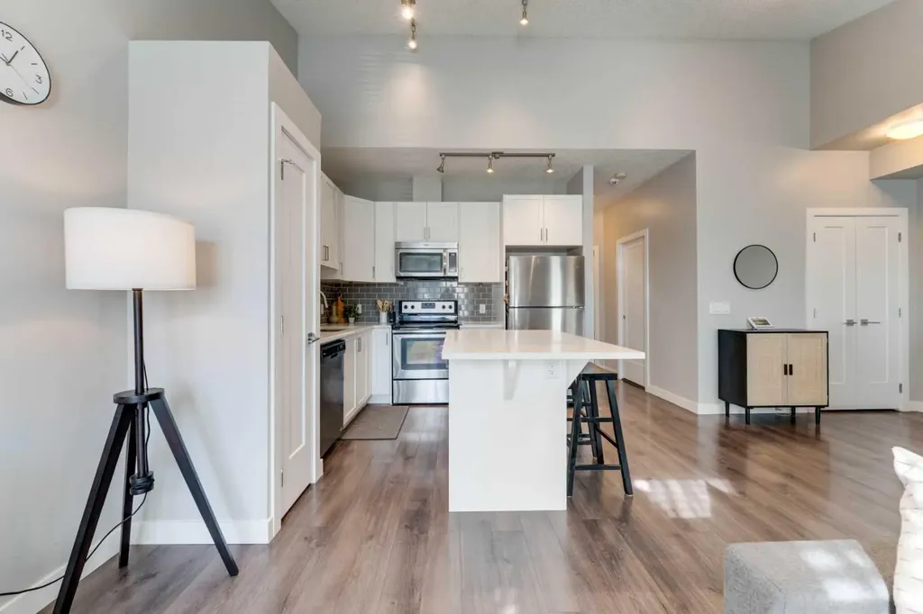165 Evanscrest Gardens NW Calgary AB T3P 0S1