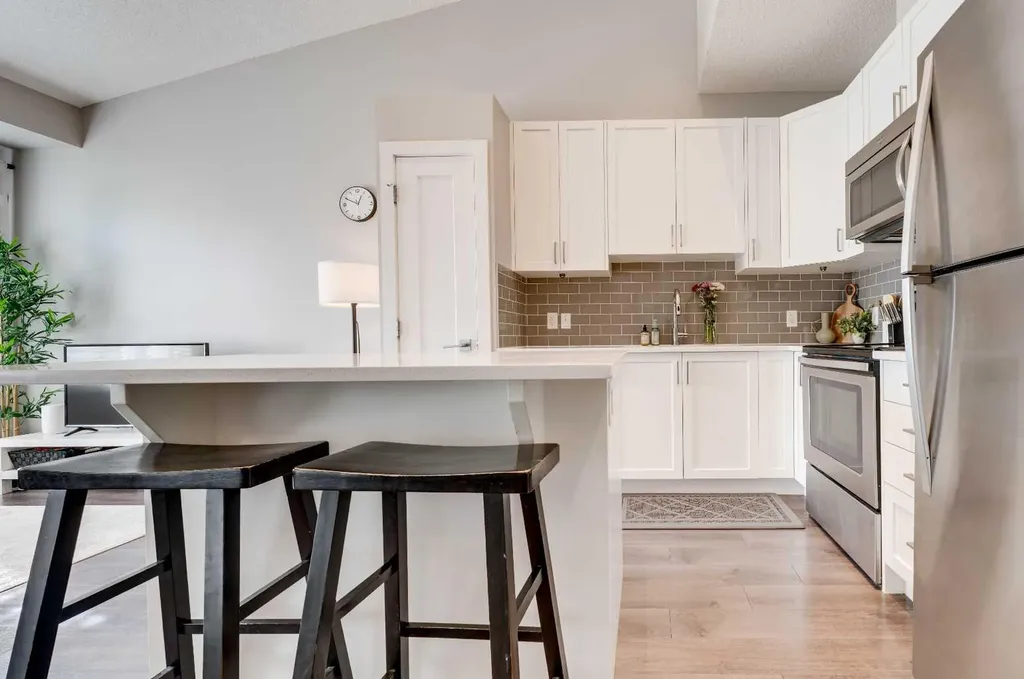 165 Evanscrest Gardens NW Calgary AB T3P 0S1