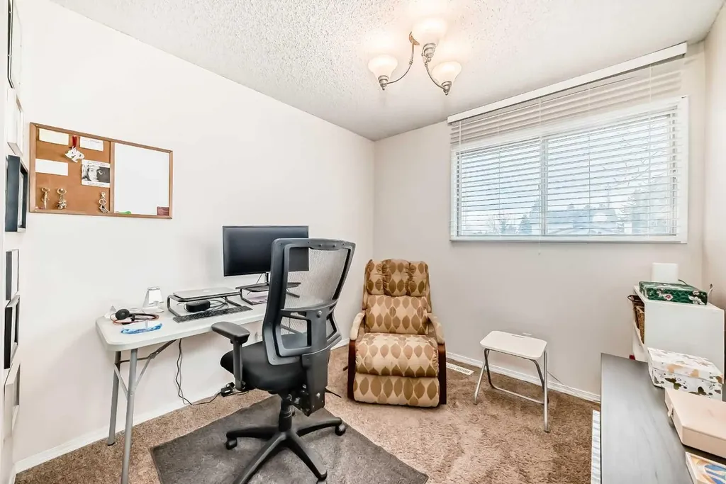 7172 Coach Hill Road SW Calgary AB T3H 1C8