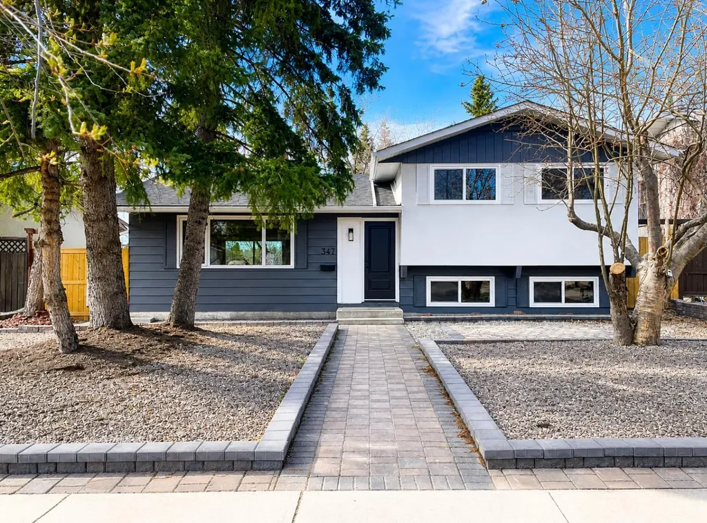 347 Queensland Drive SE Calgary AB T2J 3R6