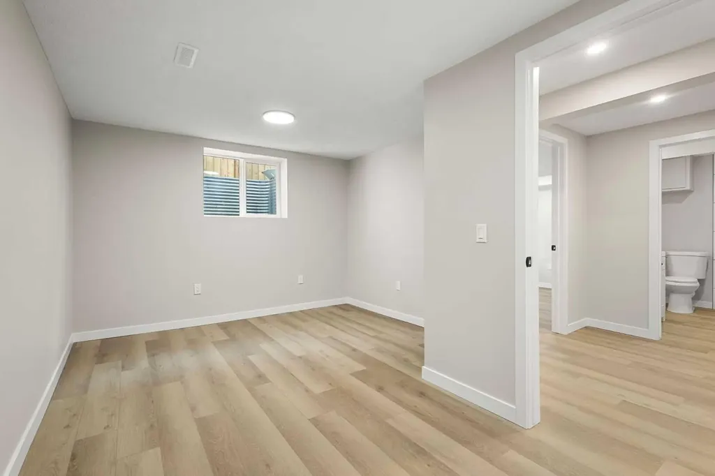 347 Queensland Drive SE Calgary AB T2J 3R6