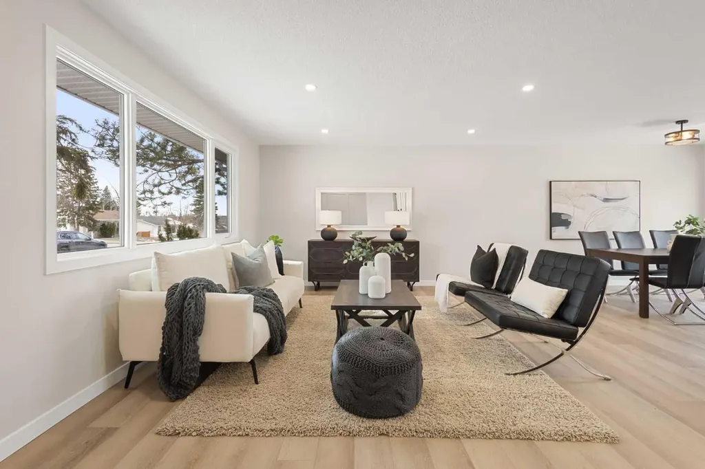 347 Queensland Drive SE Calgary AB T2J 3R6