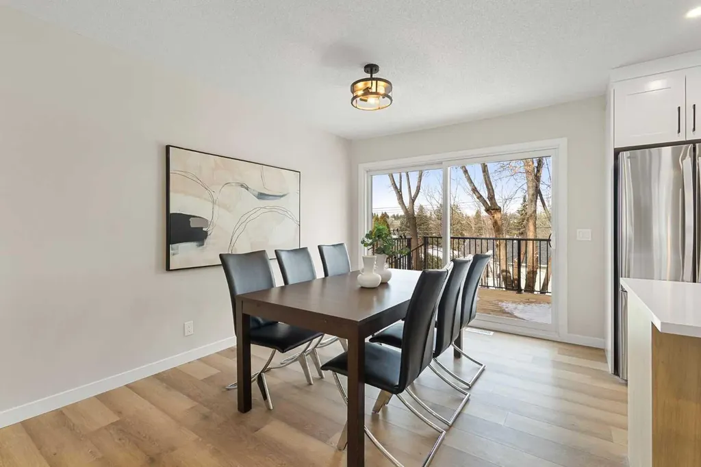 347 Queensland Drive SE Calgary AB T2J 3R6