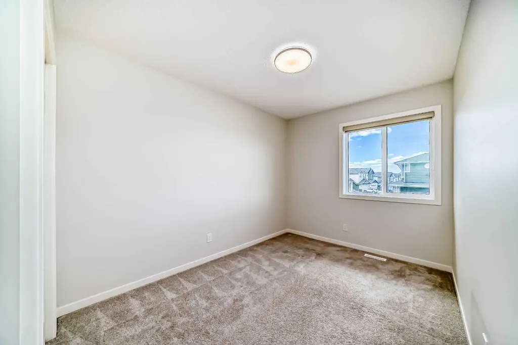 66 Sage Hill Lane NW Calgary AB T3R 2B3