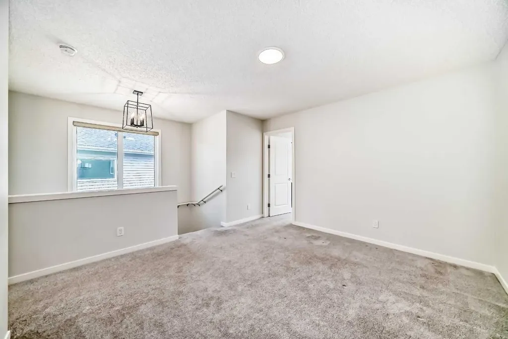 66 Sage Hill Lane NW Calgary AB T3R 2B3