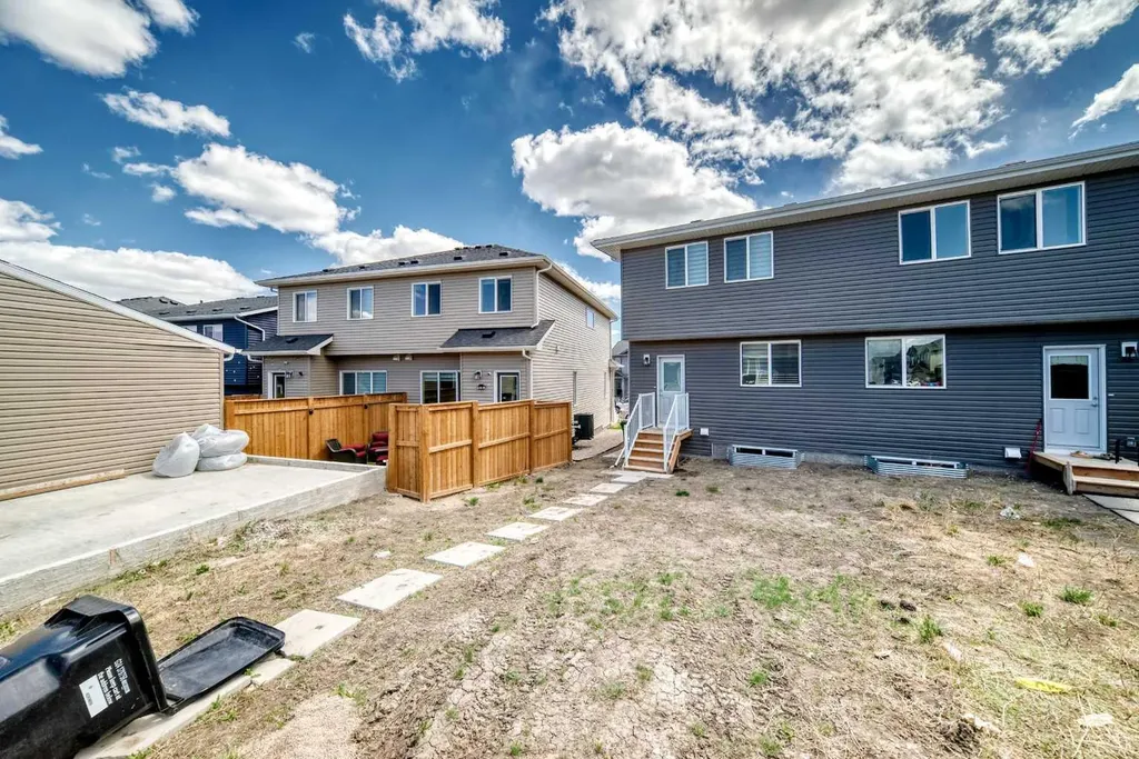 66 Sage Hill Lane NW Calgary AB T3R 2B3