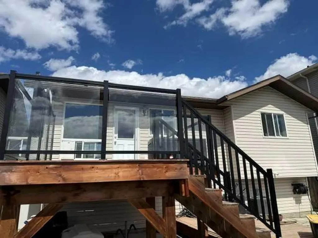 11437 69 Avenue Grande Prairie AB T8W 0E5