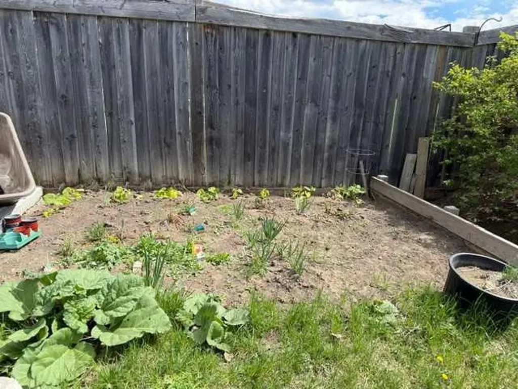 11437 69 Avenue Grande Prairie AB T8W 0G7