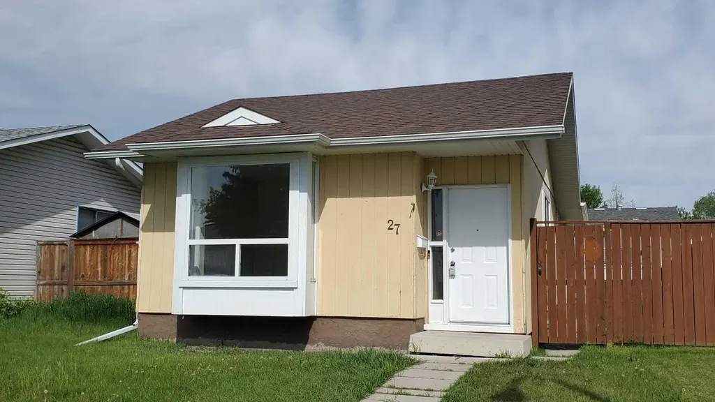 27 Aberdare Crescent NE Calgary AB T2A 6T5