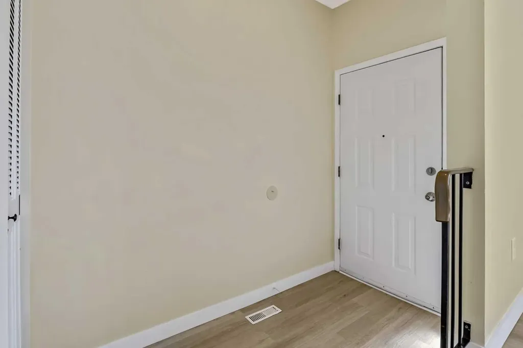 27 Aberdare Crescent NE Calgary AB T2A 6T5