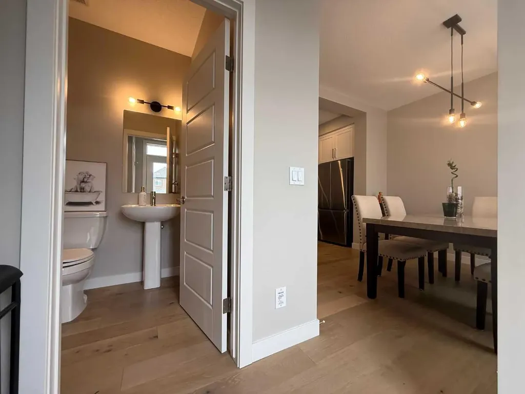 399 Sora Boulevard SE Calgary AB T3S 0M2