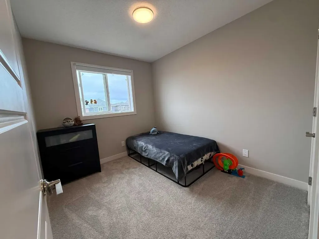 399 Sora Boulevard SE Calgary AB T3S 0M2