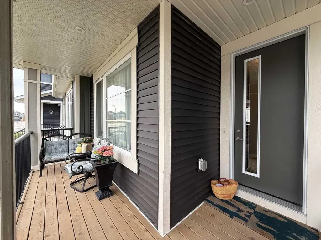 399 Sora Boulevard SE Calgary AB T3S 0M2