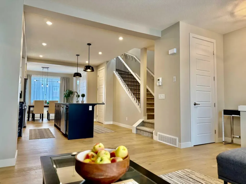 399 Sora Boulevard SE Calgary AB T3S 0M2