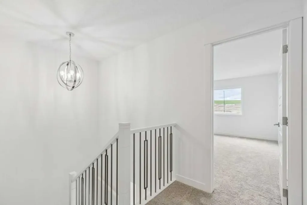 155 Vantage Crescent SW Airdrie AB T4B4Z9