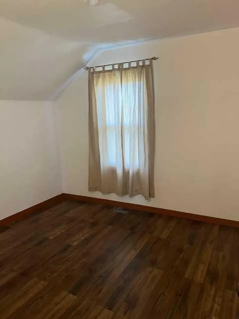 4905 49 Street Mayerthorpe AB T0E 1N0