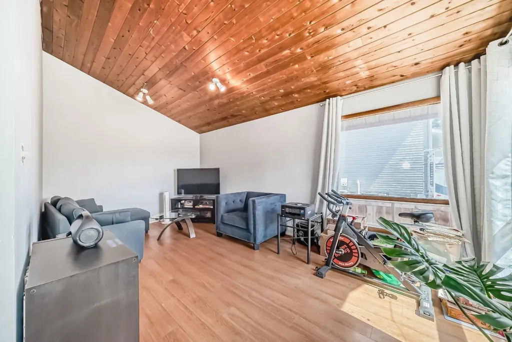 481 Big Springs Drive SE Airdrie AB T4A1A3