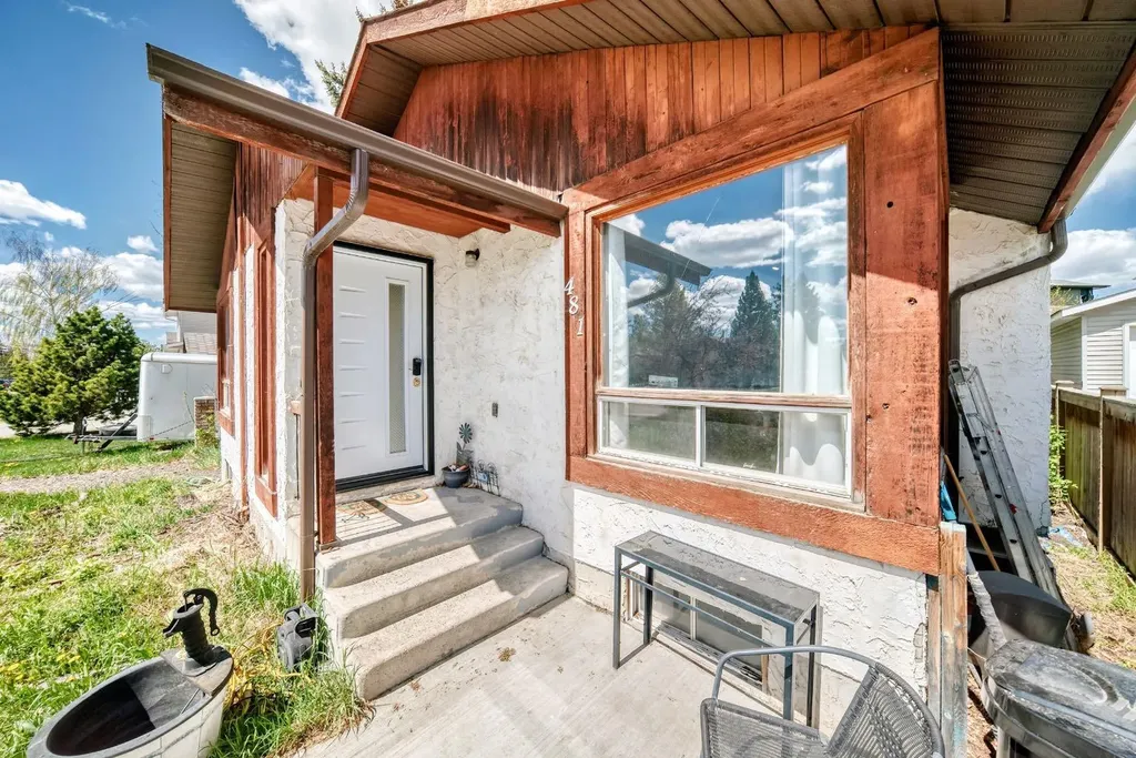 481 Big Springs Drive SE Airdrie AB T4A1A3