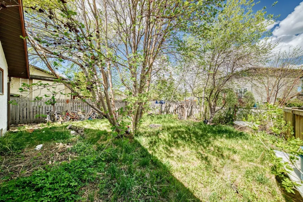 481 Big Springs Drive SE Airdrie AB T4A1A3