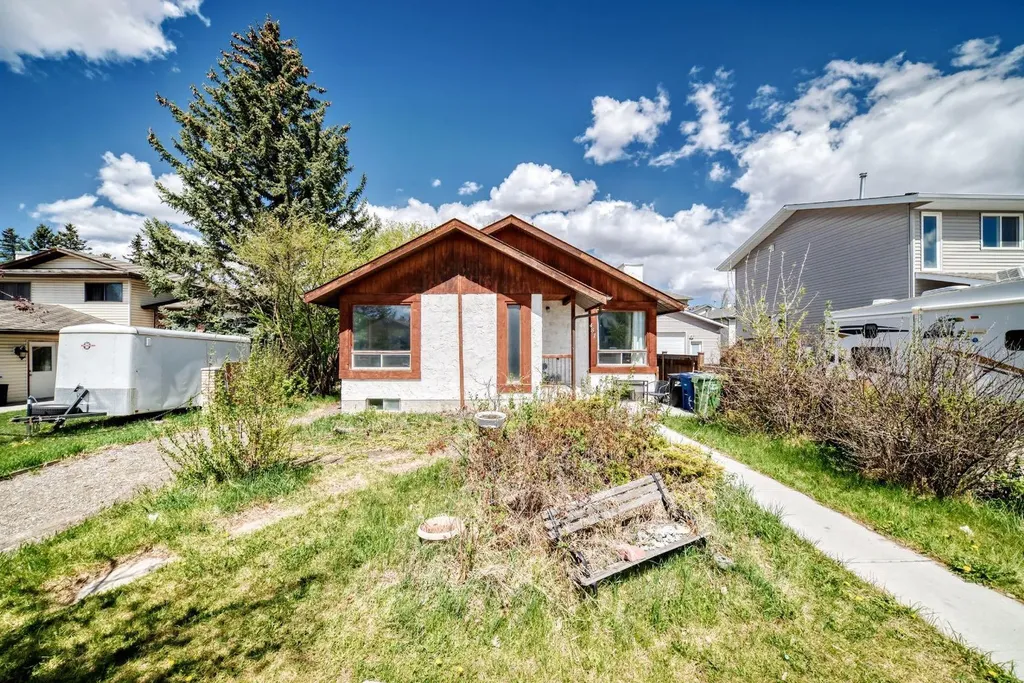 481 Big Springs Drive SE Airdrie AB T4A1A3