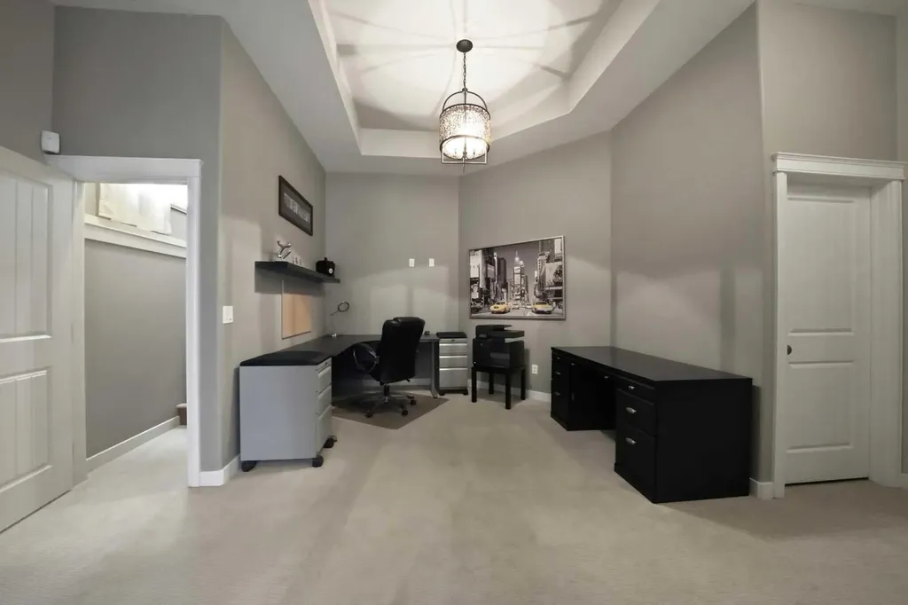 3 Legacy Cove Sylvan Lake AB T4S 2M8