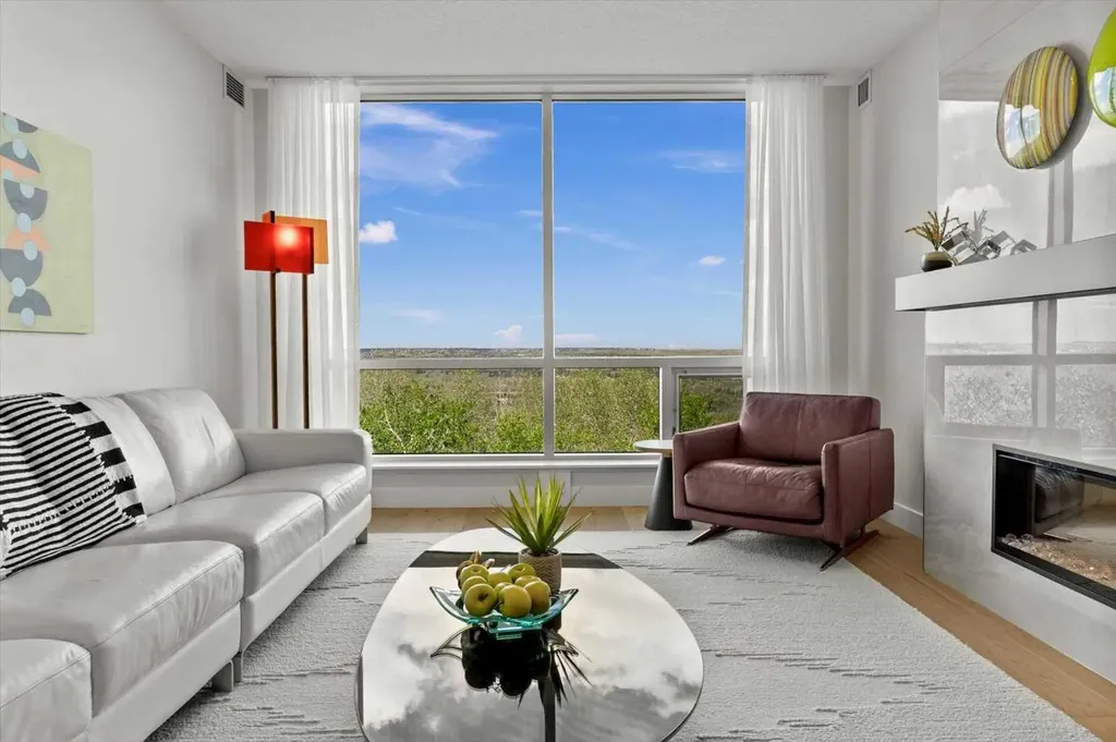 15 Cougar Ridge Landing SW Calgary AB T3H 6C3