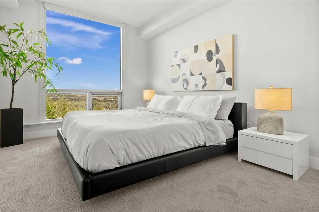 15 Cougar Ridge Landing SW Calgary AB T3H 6C3