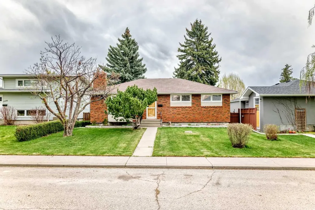 3132 48 Street SW Calgary AB T3E 3X7