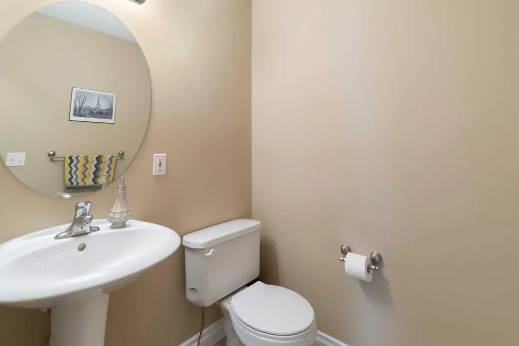 249 Springmere Way Chestermere AB T1X 1P2