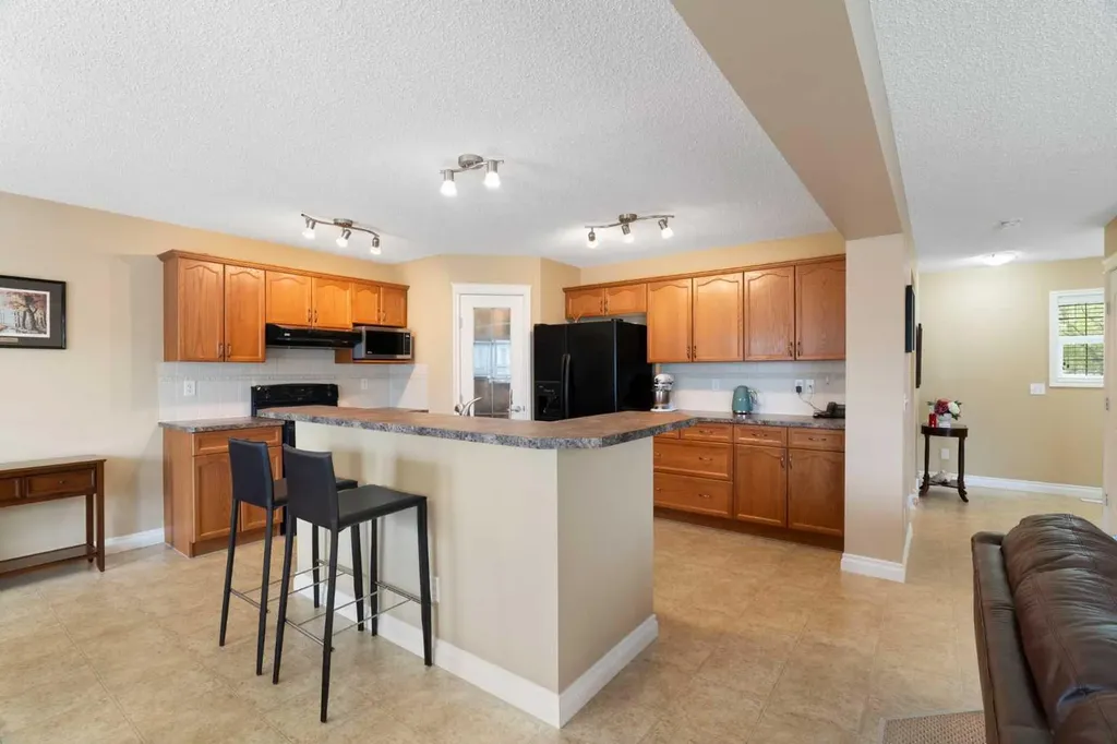 249 Springmere Way Chestermere AB T1X 1P2