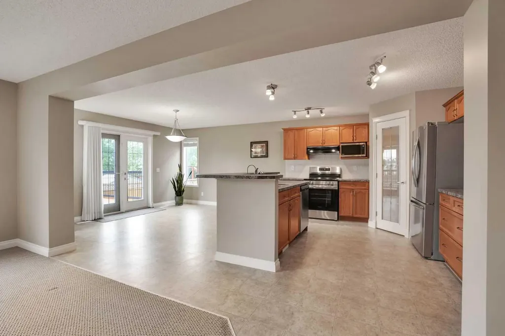 249 Springmere Way Chestermere AB T1X 1P2