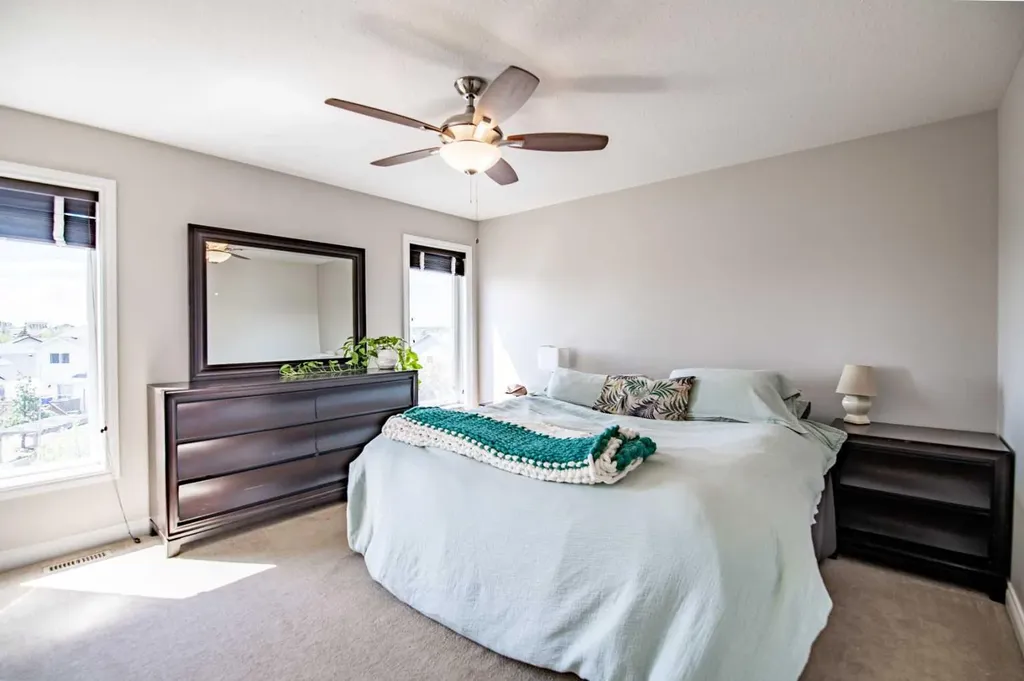 60 Cyprus Road Blackfalds AB T4M 0C5