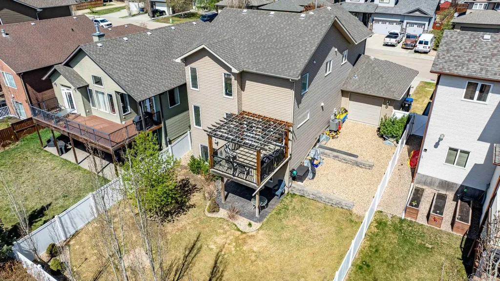 60 Cyprus Road Blackfalds AB T4M 0C5