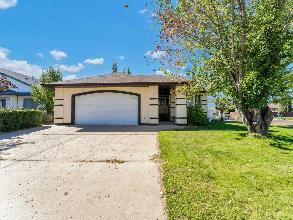 4 Turner Boulevard SE Medicine Hat AB T1B 3W8